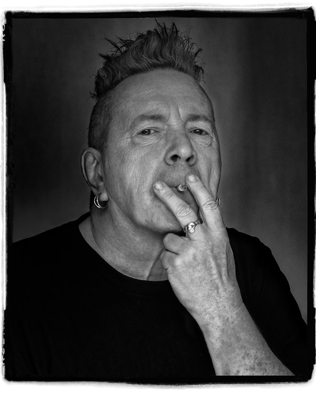 Lou Boileau - John Lydon Print - Smoking